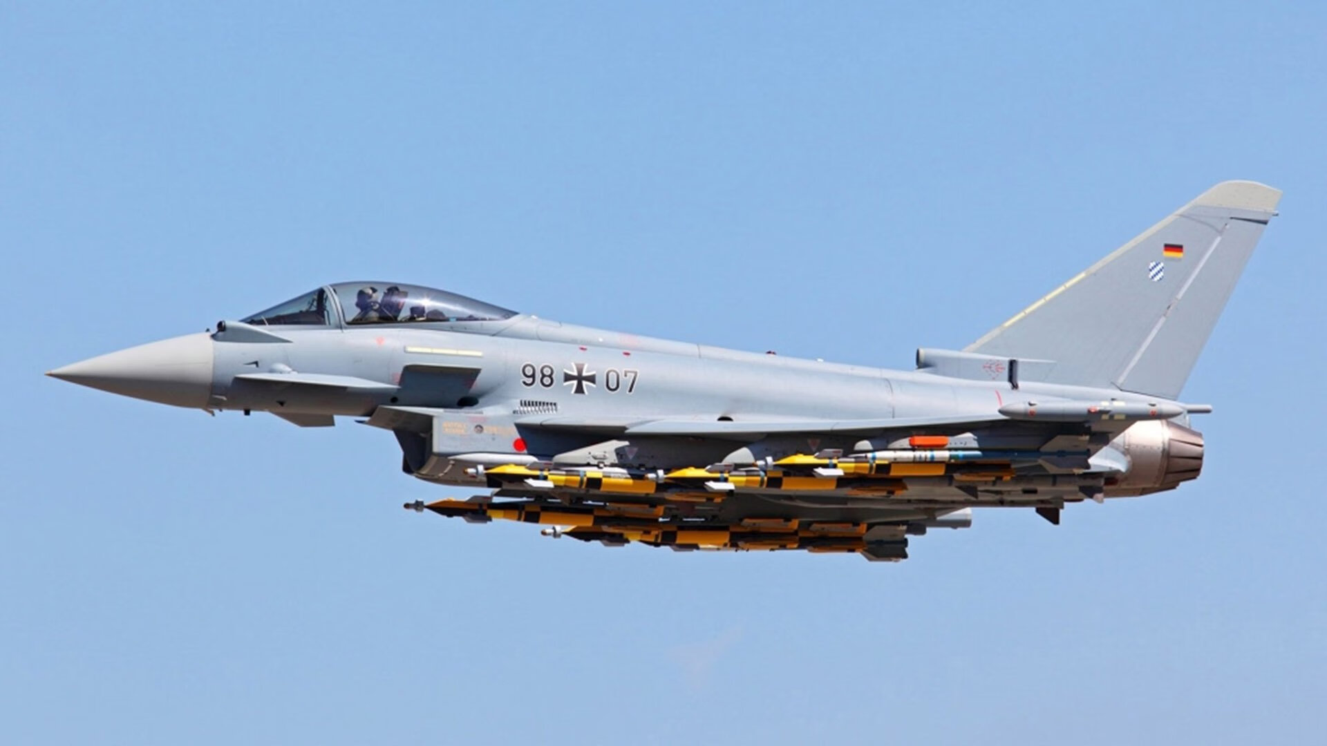 -世俱杯交锋：亚洲球队突围欧洲强队的历史瞬间，世俱杯亚洲俱乐部最好成绩