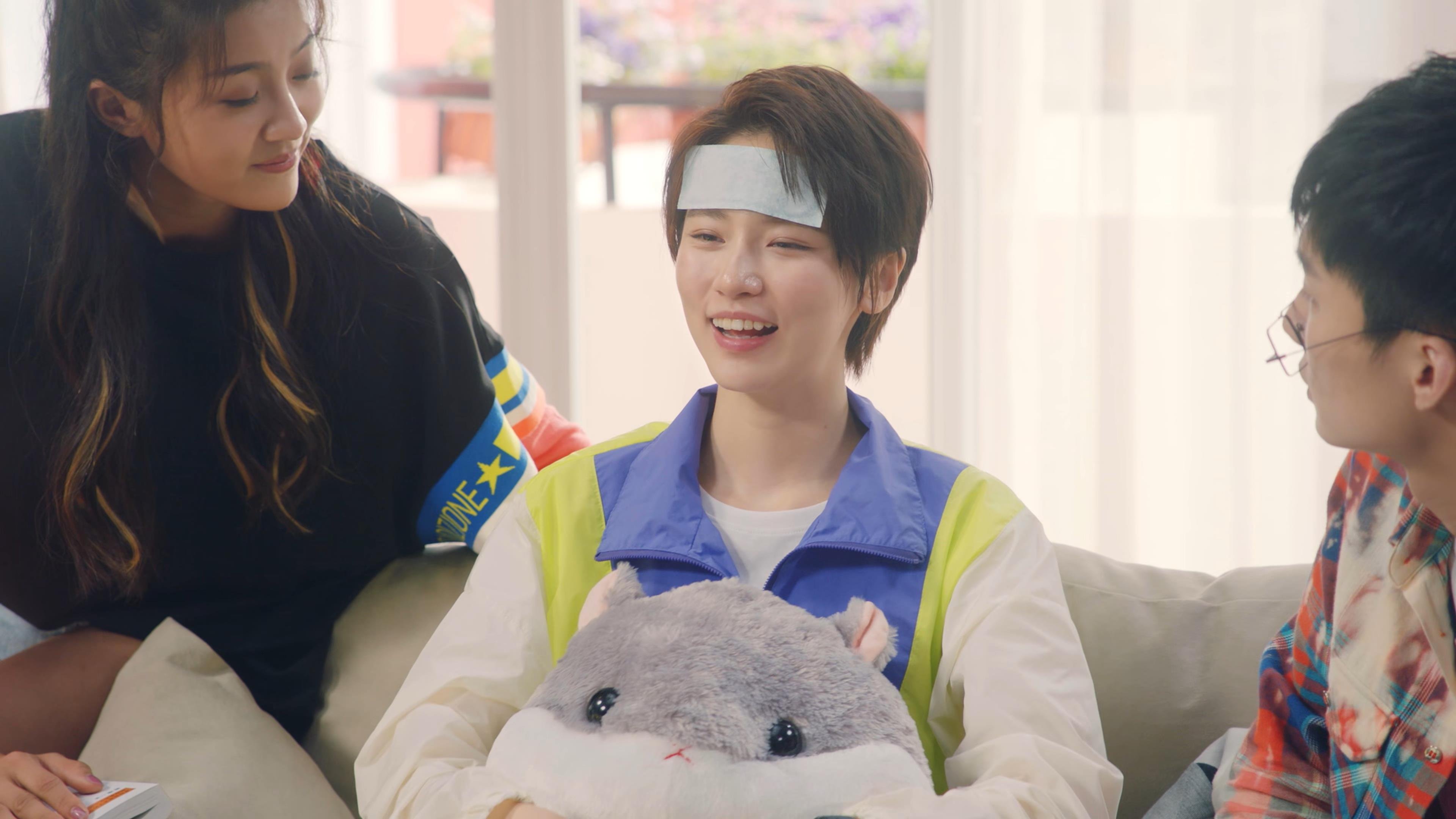 九游娱乐(jiuyou)官网-跳水赛场吉尔吉斯斯坦完成高难度动作,吉尔吉斯斯坦选手